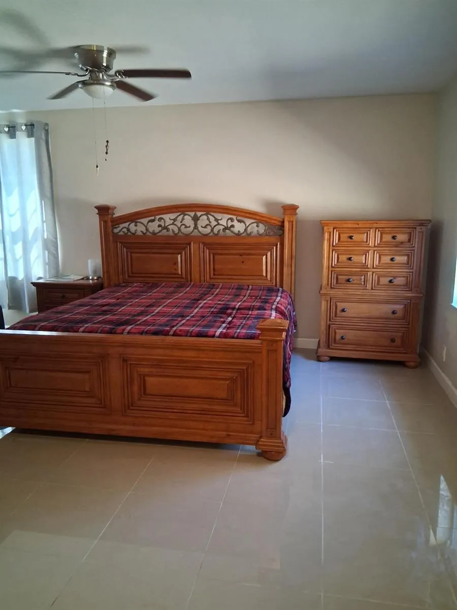 1221 Bacom Point Road Pahokee, FL 33476