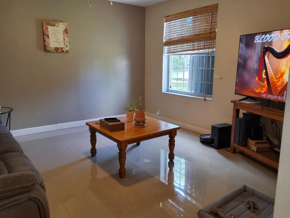 1221 Bacom Point Road Pahokee, FL 33476