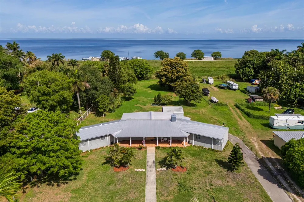 1221 Bacom Point Road Pahokee, FL 33476