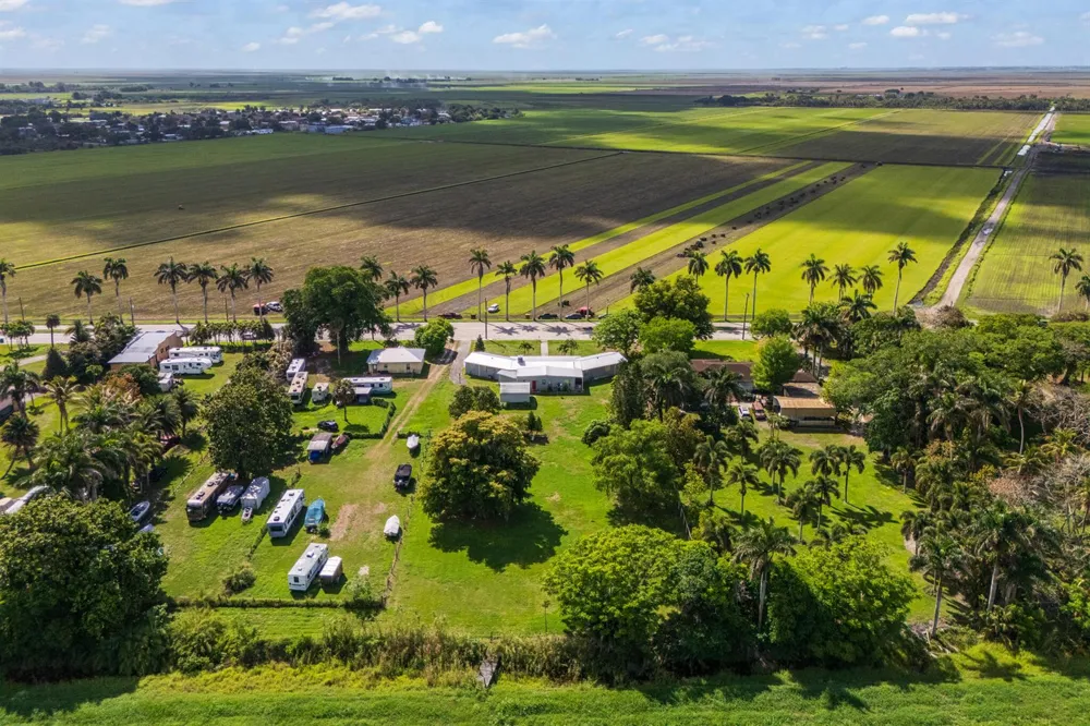 1221 Bacom Point Road Pahokee, FL 33476