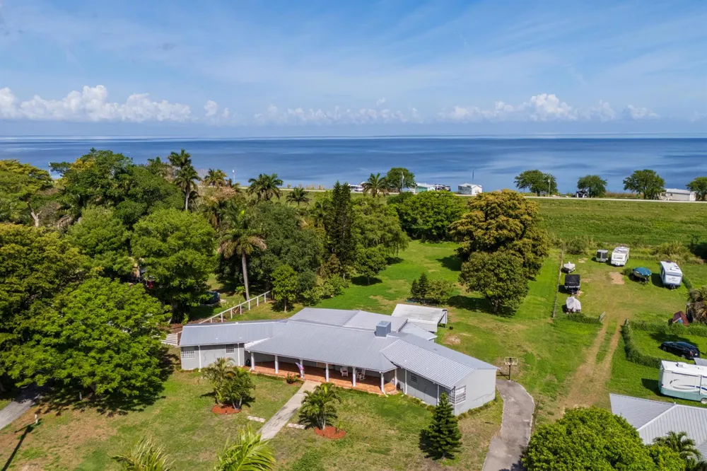 1221 Bacom Point Road Pahokee, FL 33476