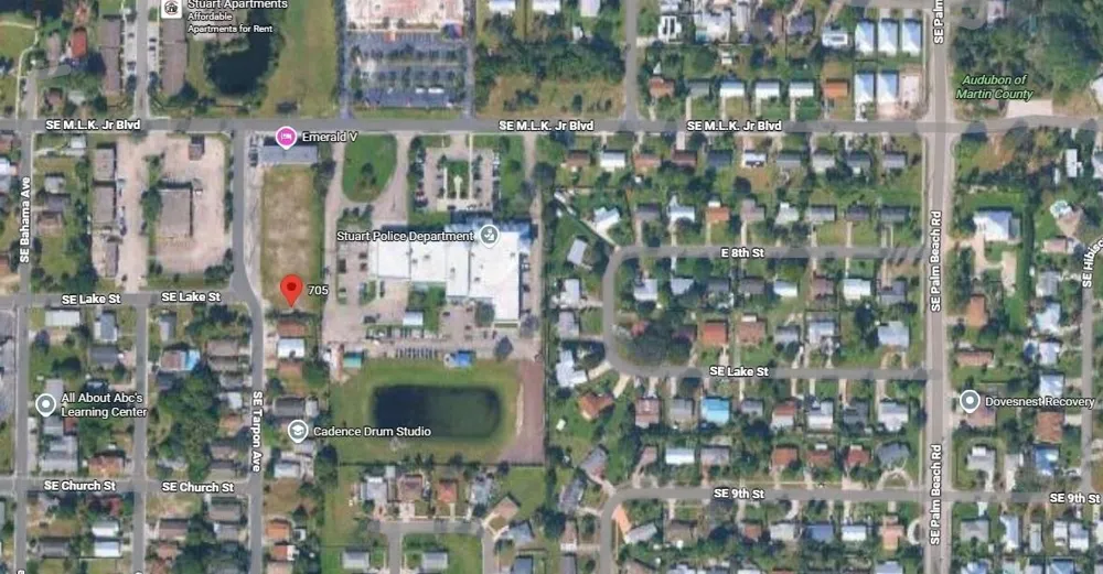 705 SE Tarpon Avenue Stuart, FL 34994