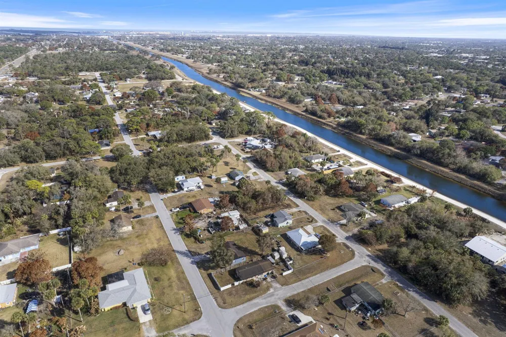 Barcelona Avenue Fort Pierce, FL 34946