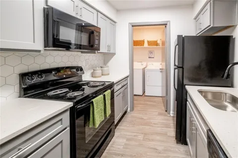 1900 Rosemont Parkway #0616