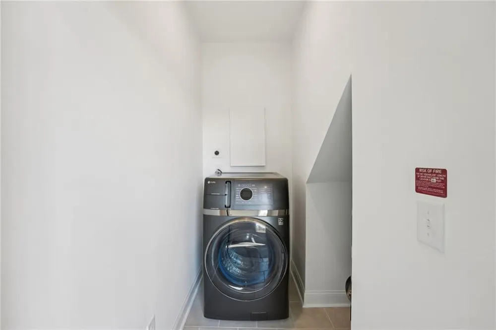 502 Alice Way #D21 Cumming, GA 30040