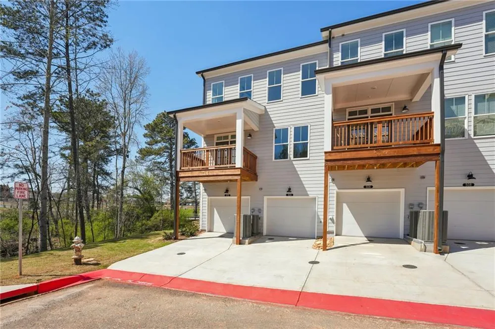 502 Alice Way #D21 Cumming, GA 30040