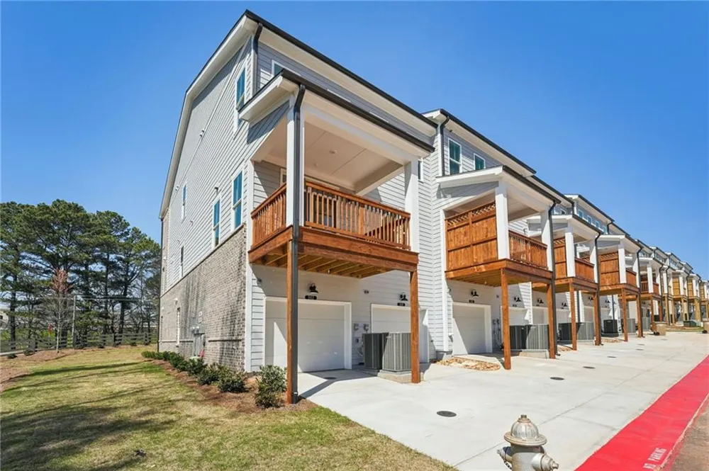 502 Alice Way #D21 Cumming, GA 30040