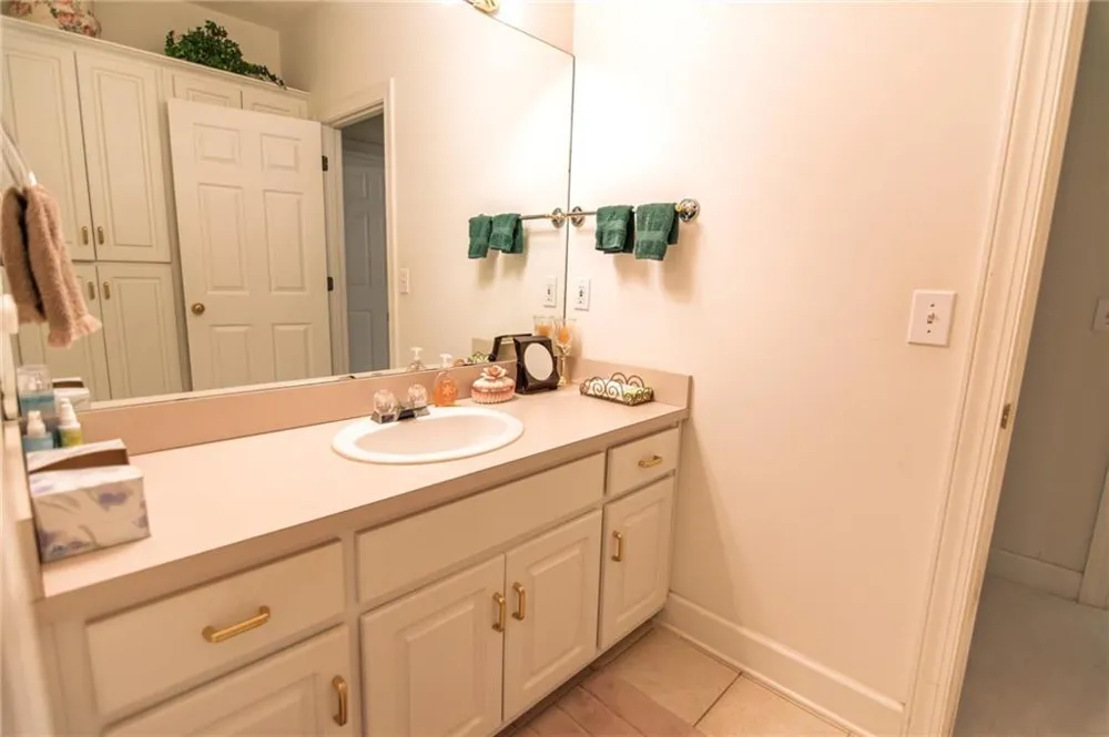 890 Piedmont Lake Road Pine Mountain, GA 31822