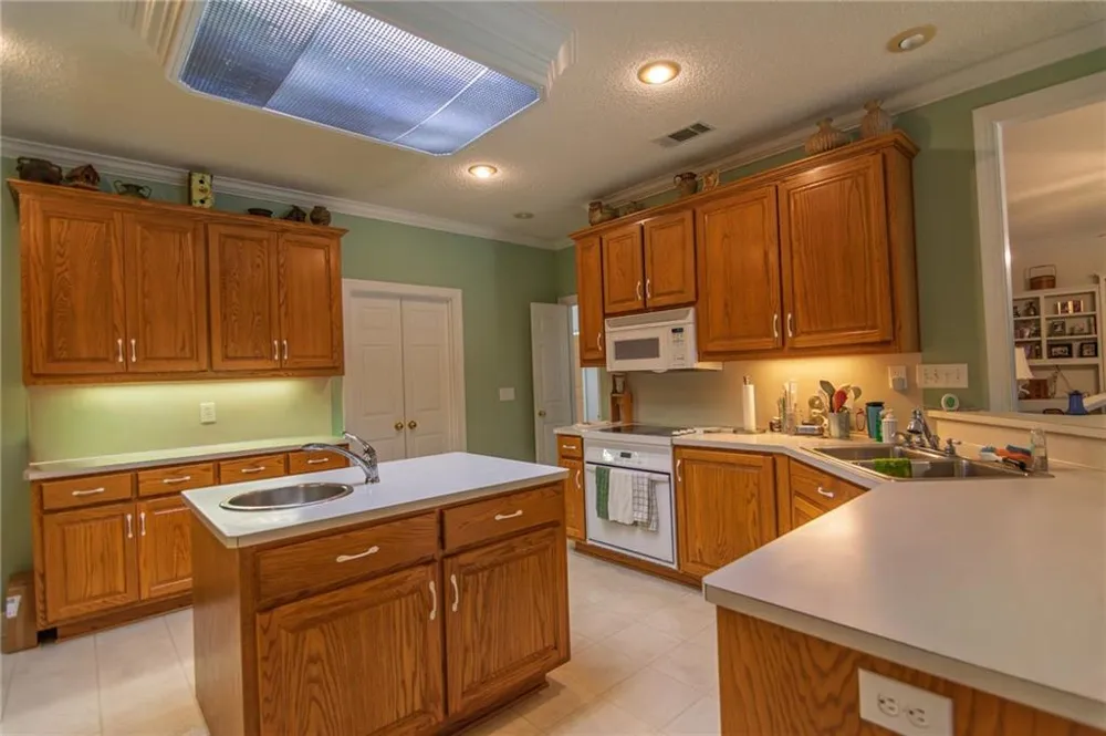 890 Piedmont Lake Road Pine Mountain, GA 31822