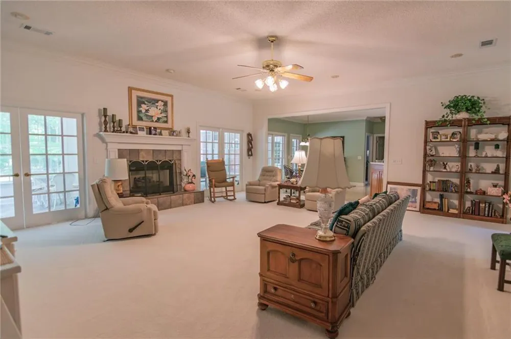 890 Piedmont Lake Road Pine Mountain, GA 31822