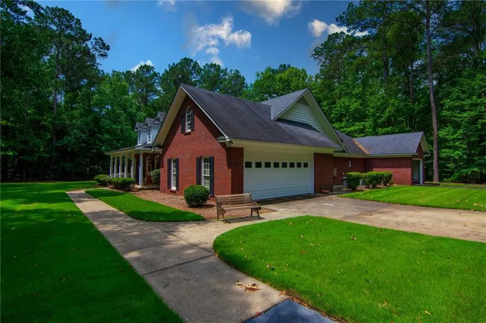 890 Piedmont Lake Road Pine Mountain, GA 31822