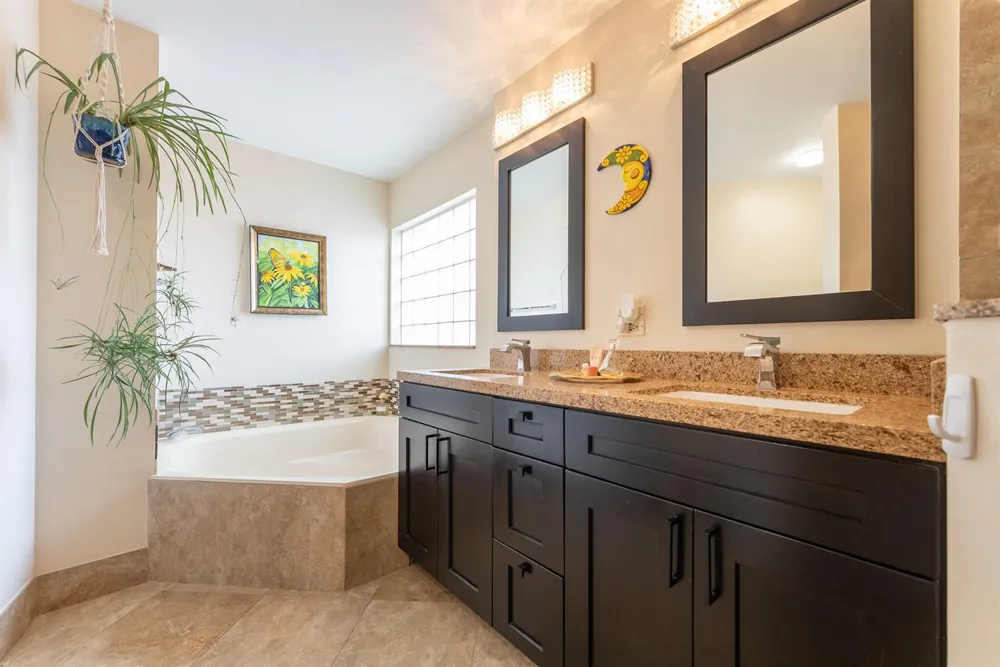 7040 Peninsula Lake Court Lake Worth, FL 33467