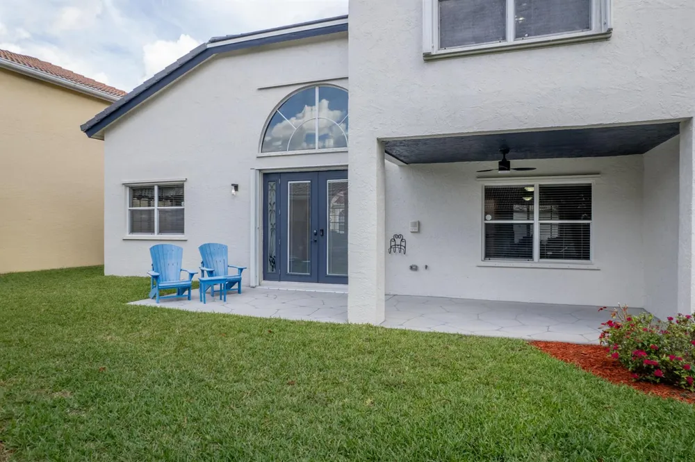7040 Peninsula Lake Court Lake Worth, FL 33467