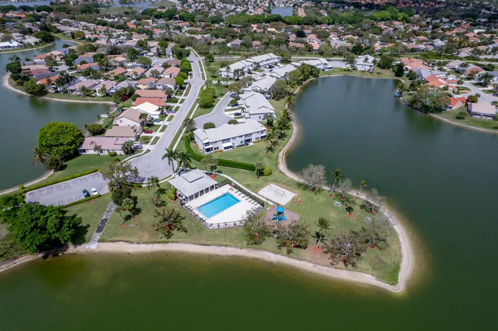7040 Peninsula Lake Court Lake Worth, FL 33467