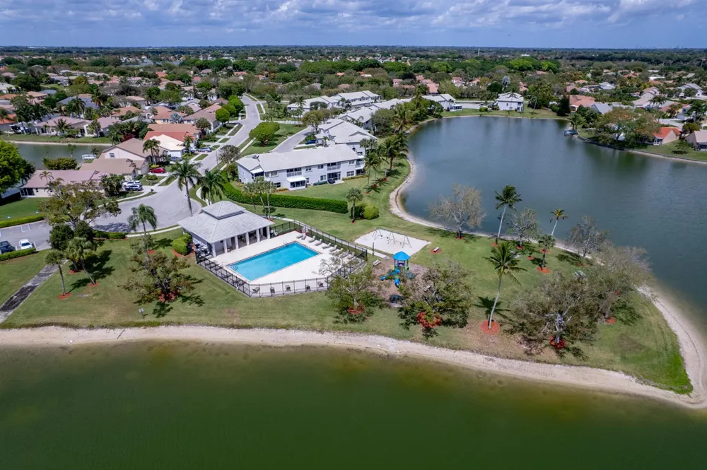 7040 Peninsula Lake Court Lake Worth, FL 33467
