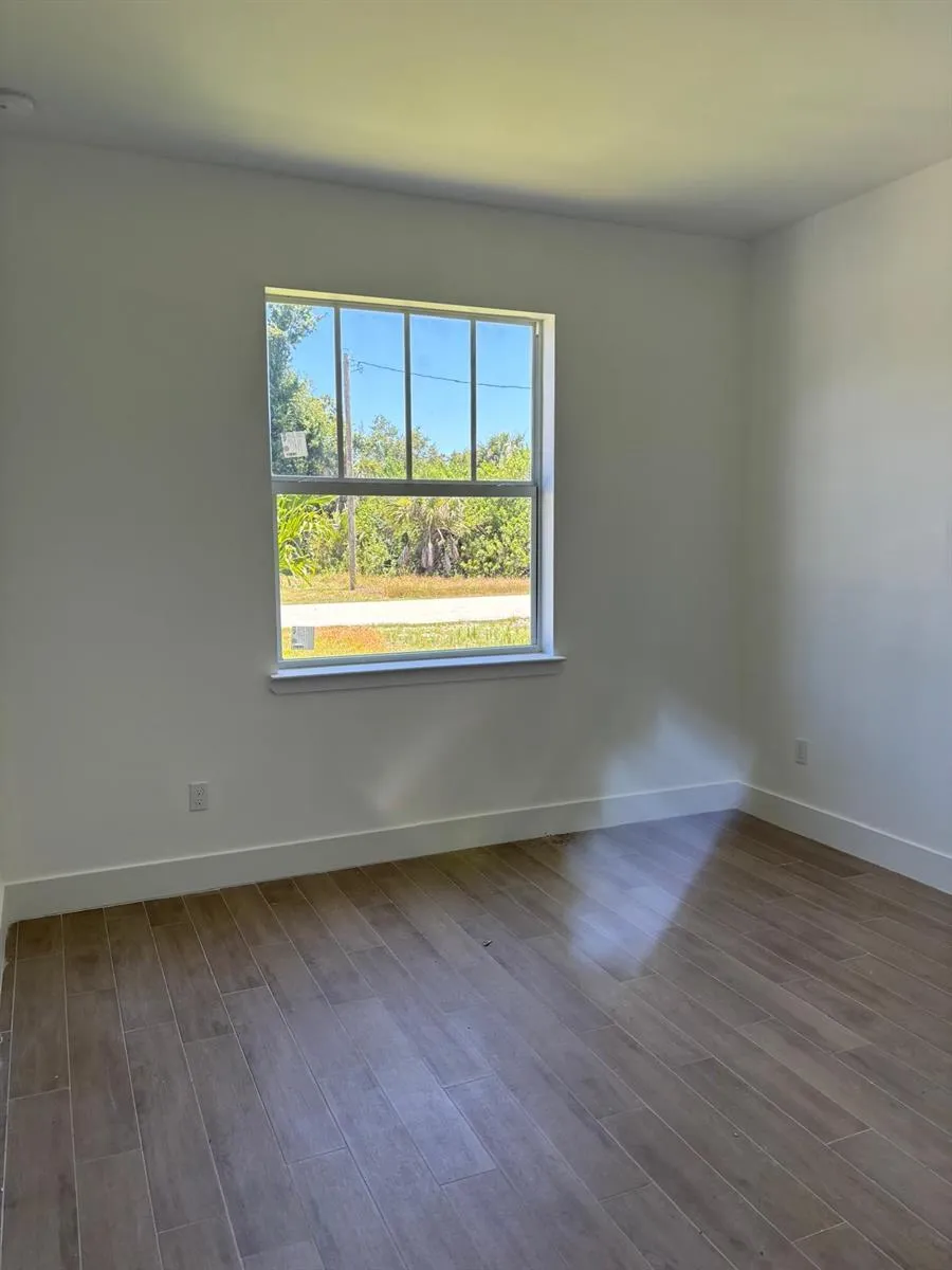 500 Sunset Road 