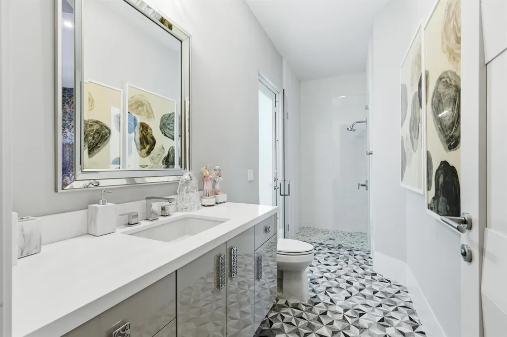254 Atlantic Avenue Palm Beach, FL 33480