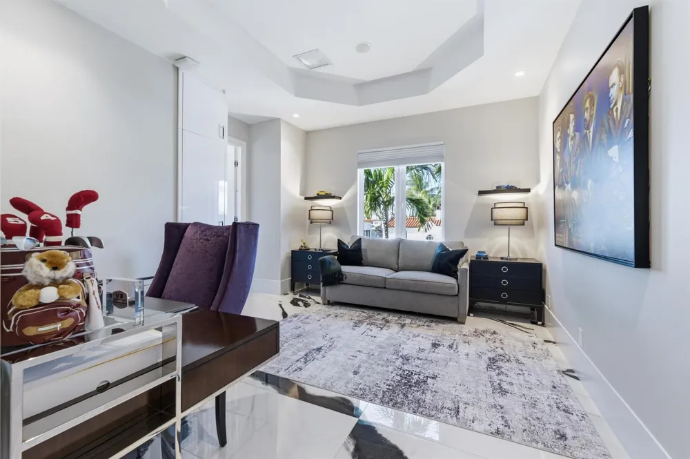 254 Atlantic Avenue Palm Beach, FL 33480
