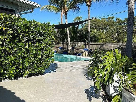 186 12th Street SE Vero Beach, FL 32962