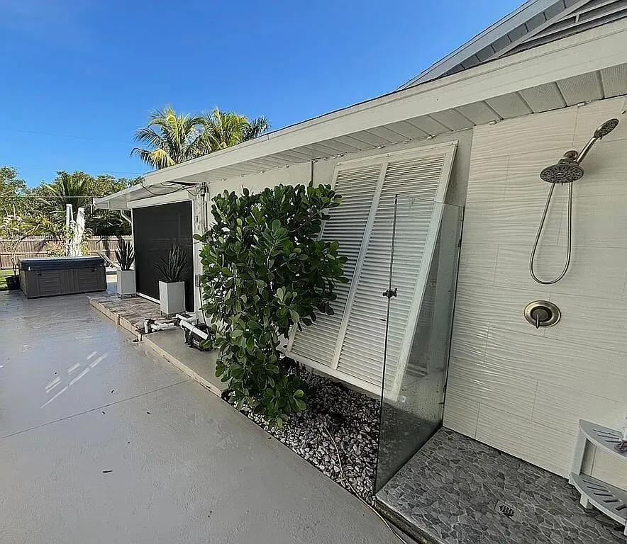 186 12th Street SE Vero Beach, FL 32962