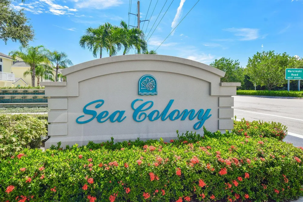 2056 Windward Way Jupiter, FL 33477