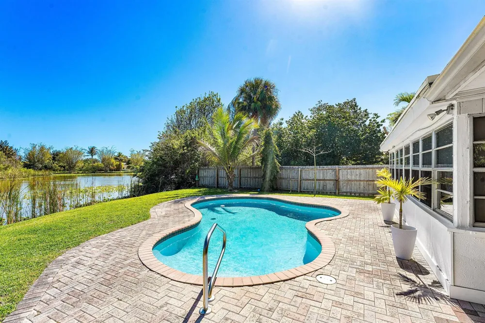 110 Wilson Road West Palm Beach, FL 33406