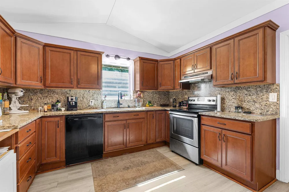 110 Wilson Road West Palm Beach, FL 33406
