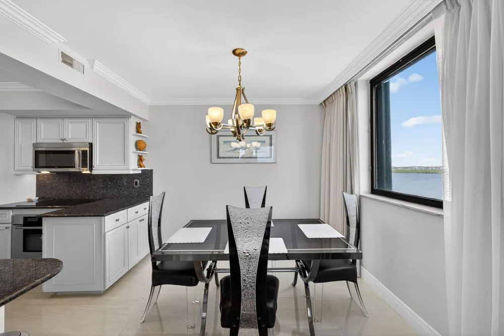 5380 Ocean Drive #12e Singer Island, FL 33404