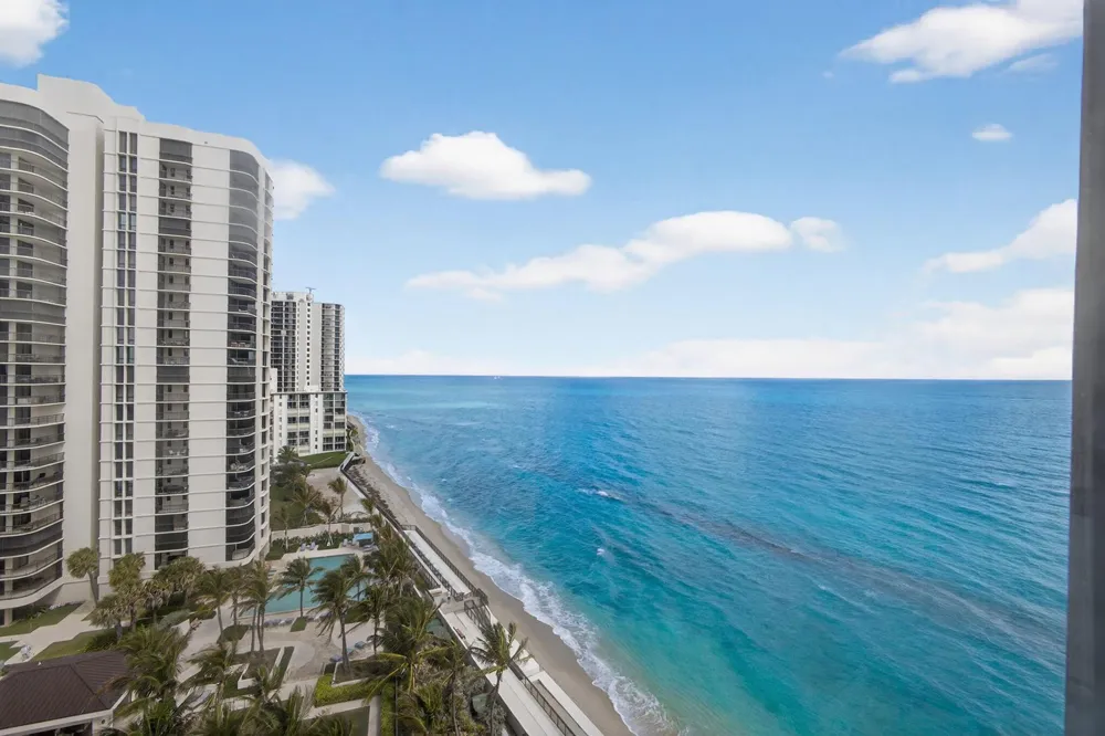 5380 Ocean Drive #12e Singer Island, FL 33404