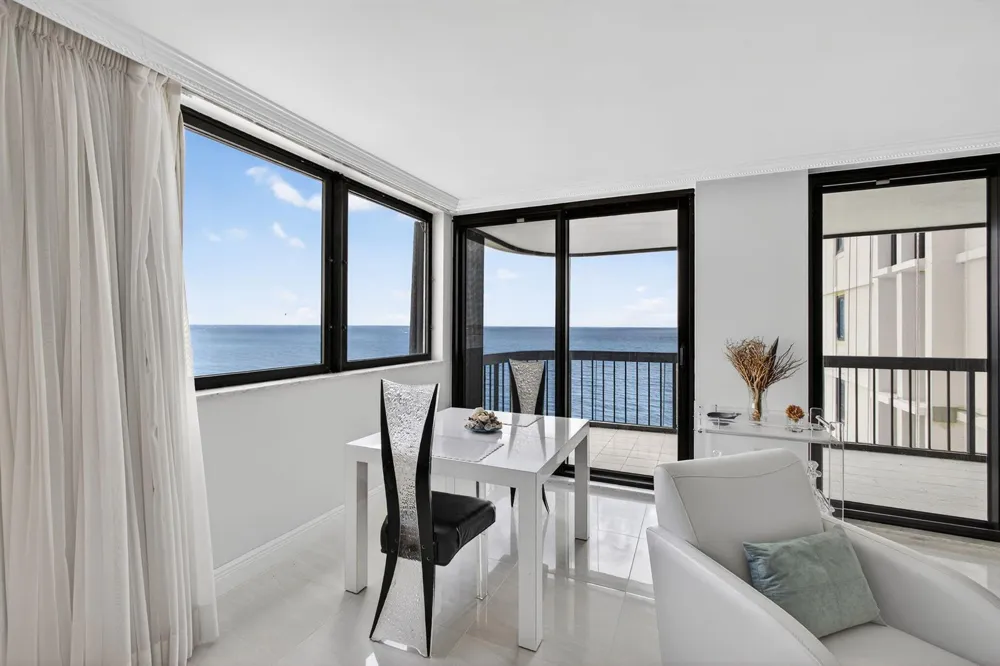 5380 Ocean Drive #12e Singer Island, FL 33404