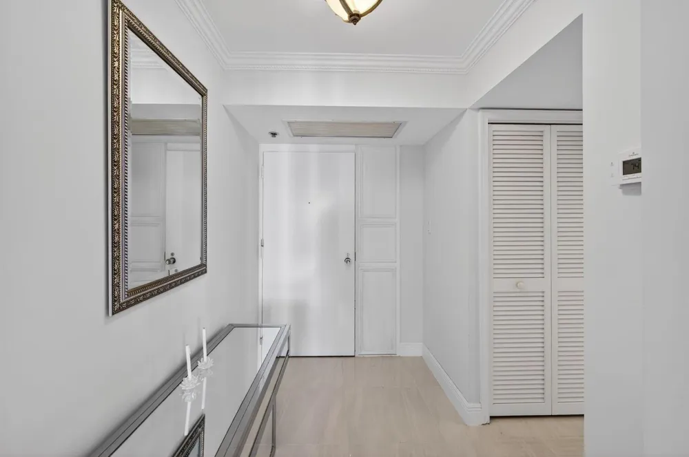 5380 Ocean Drive #12e Singer Island, FL 33404