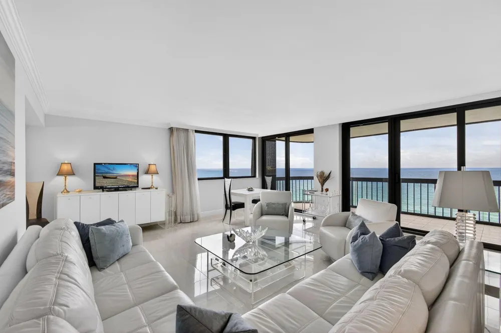 5380 Ocean Drive #12e Singer Island, FL 33404