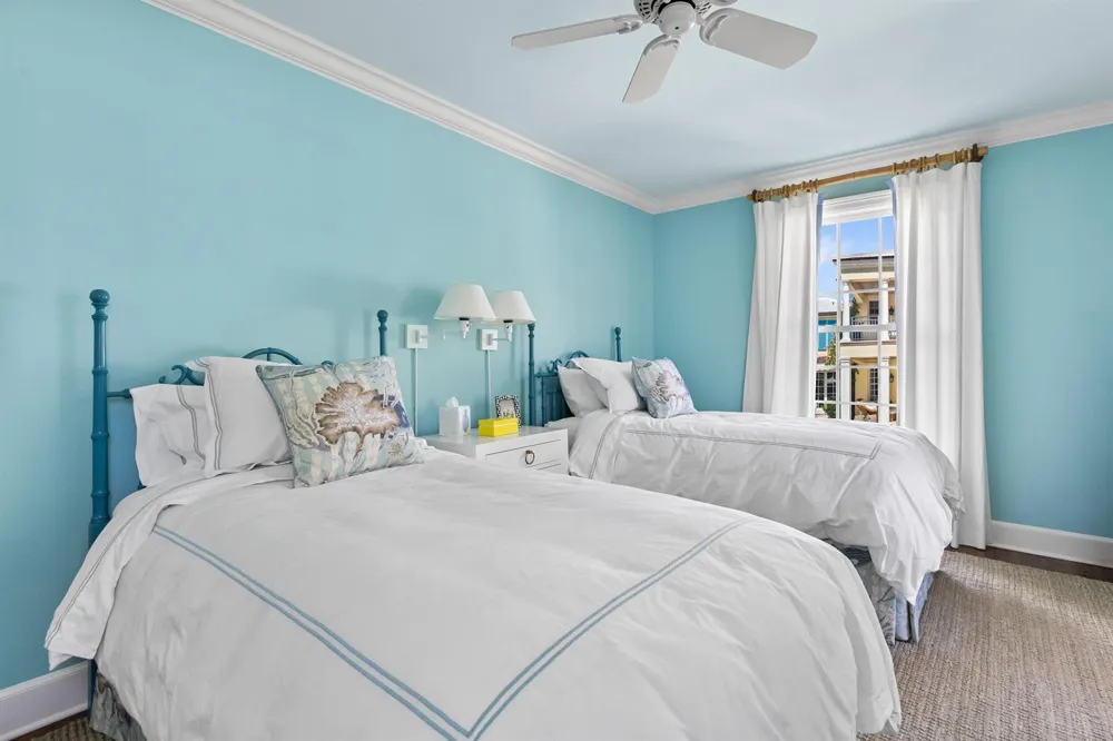 246 Emerald Lane Palm Beach, FL 33480
