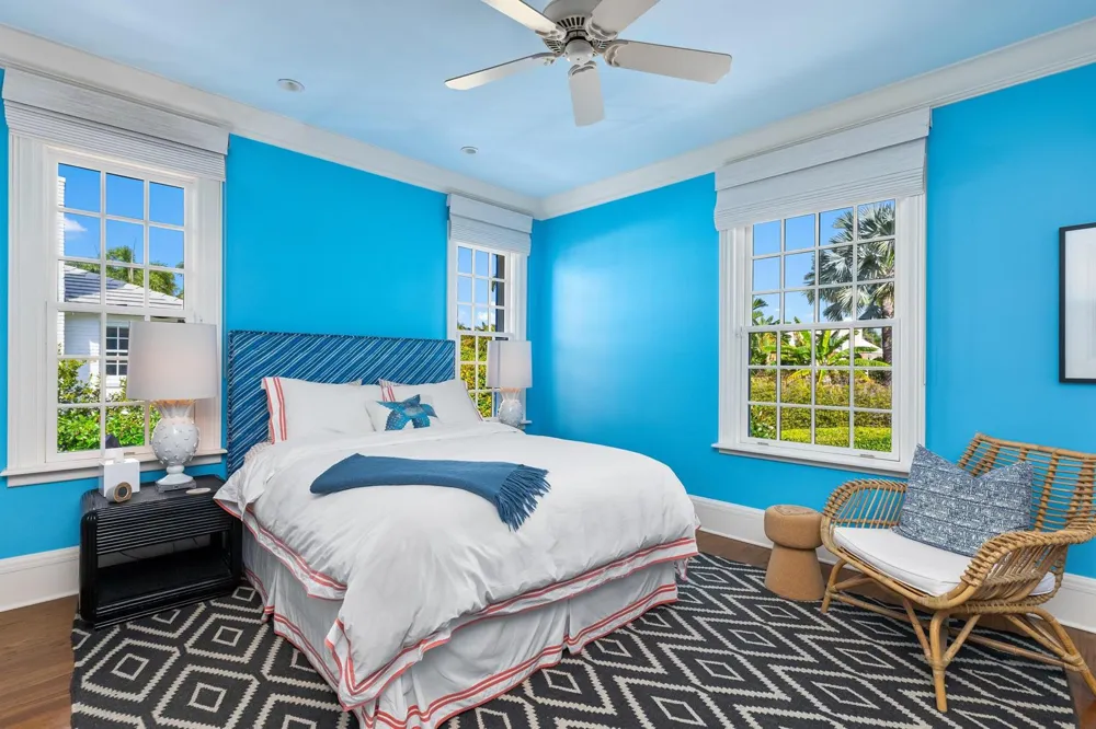 246 Emerald Lane Palm Beach, FL 33480
