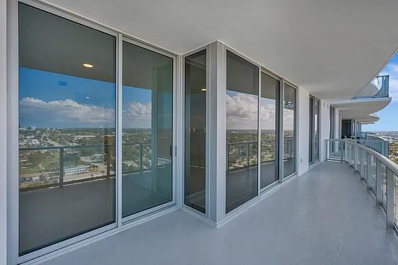 220 Lake Shore Drive #2105 Lake Park, FL 33403