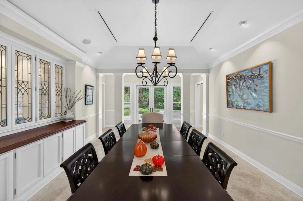 2010 Club Drive Vero Beach, FL 32963