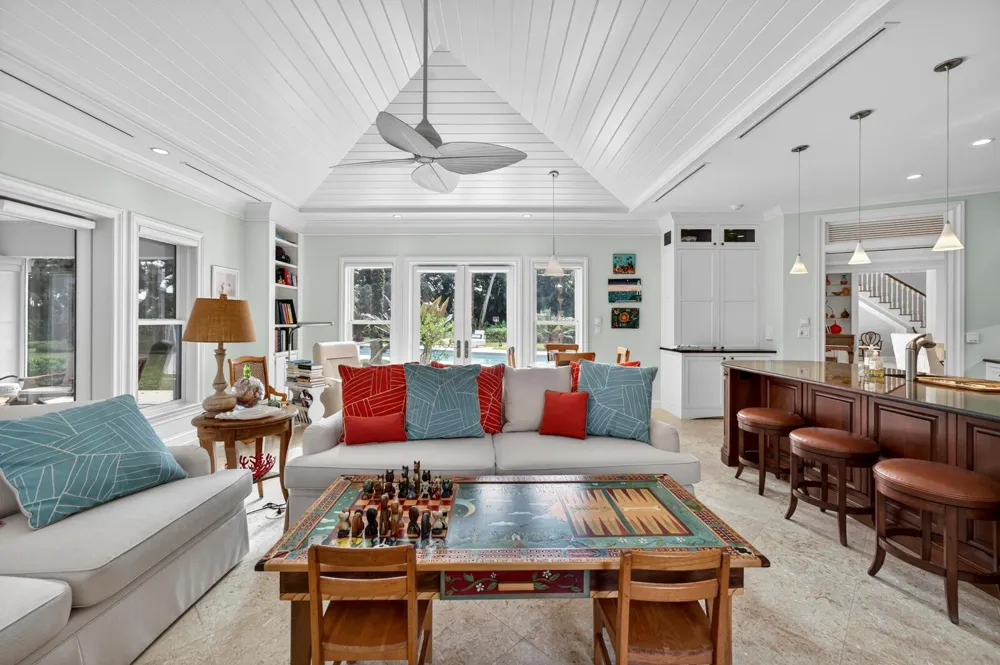 2010 Club Drive Vero Beach, FL 32963