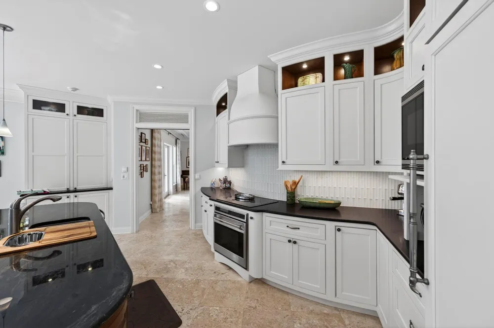 2010 Club Drive Vero Beach, FL 32963