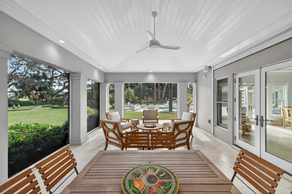 2010 Club Drive Vero Beach, FL 32963