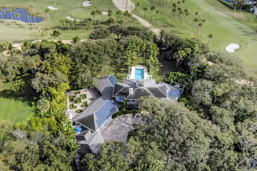 2010 Club Drive Vero Beach, FL 32963