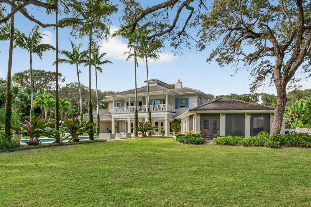 2010 Club Drive Vero Beach, FL 32963