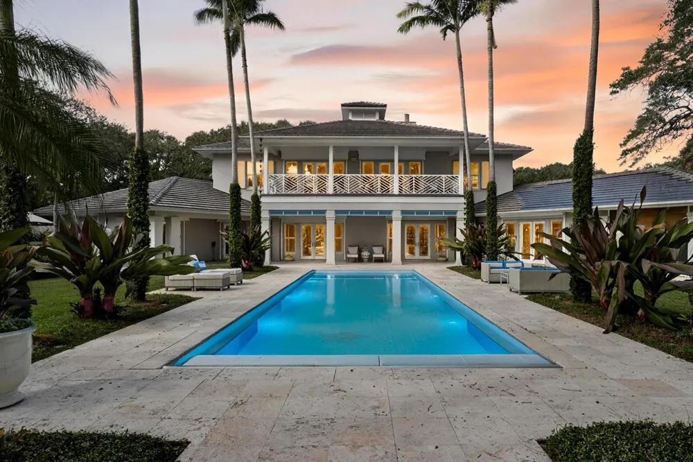2010 Club Drive Vero Beach, FL 32963