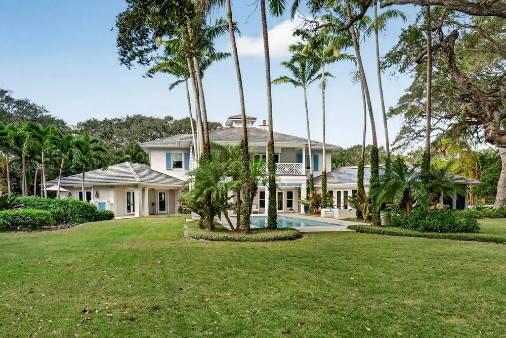 2010 Club Drive Vero Beach, FL 32963