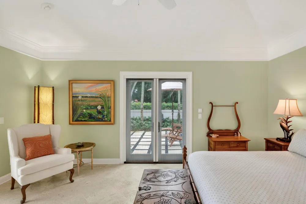 2010 Club Drive Vero Beach, FL 32963