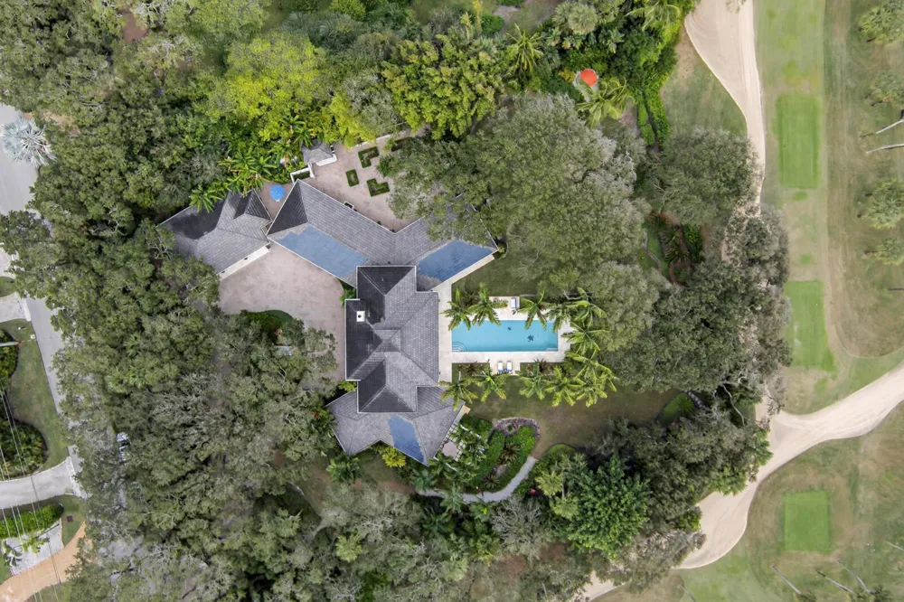 2010 Club Drive Vero Beach, FL 32963