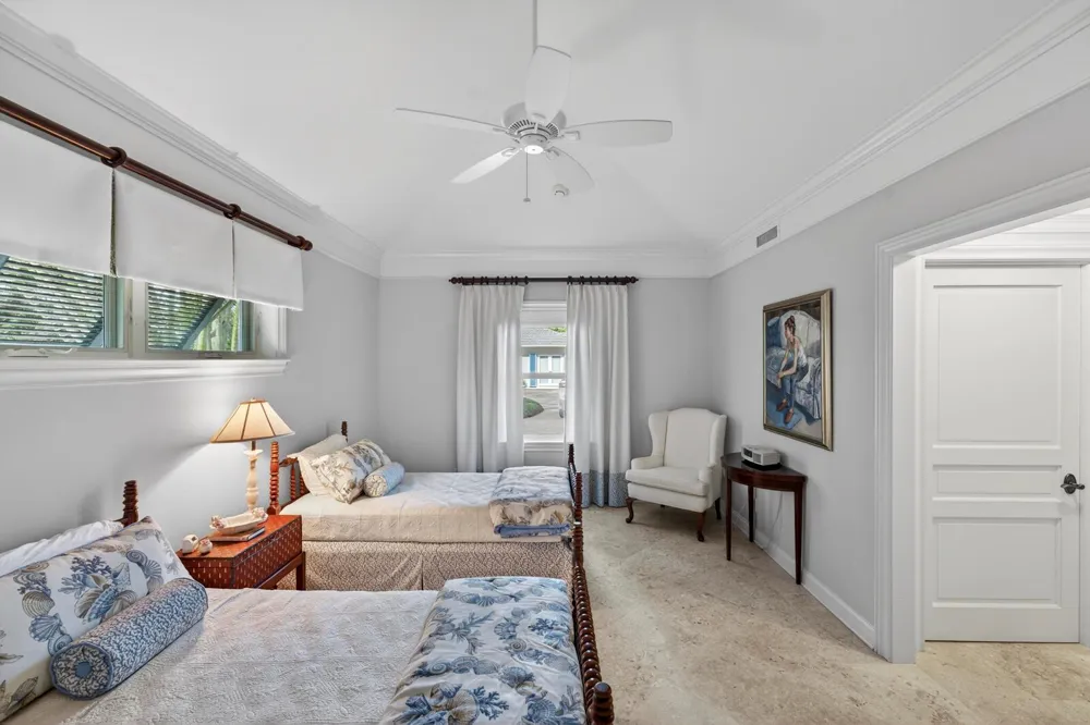 2010 Club Drive Vero Beach, FL 32963