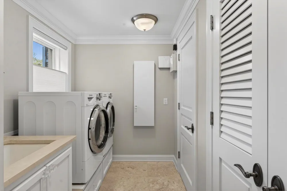 2010 Club Drive Vero Beach, FL 32963