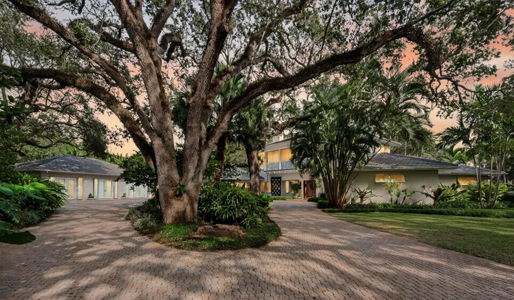 2010 Club Drive Vero Beach, FL 32963