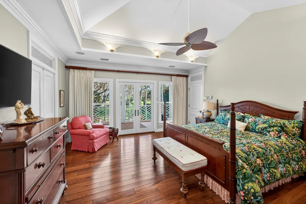 2010 Club Drive Vero Beach, FL 32963