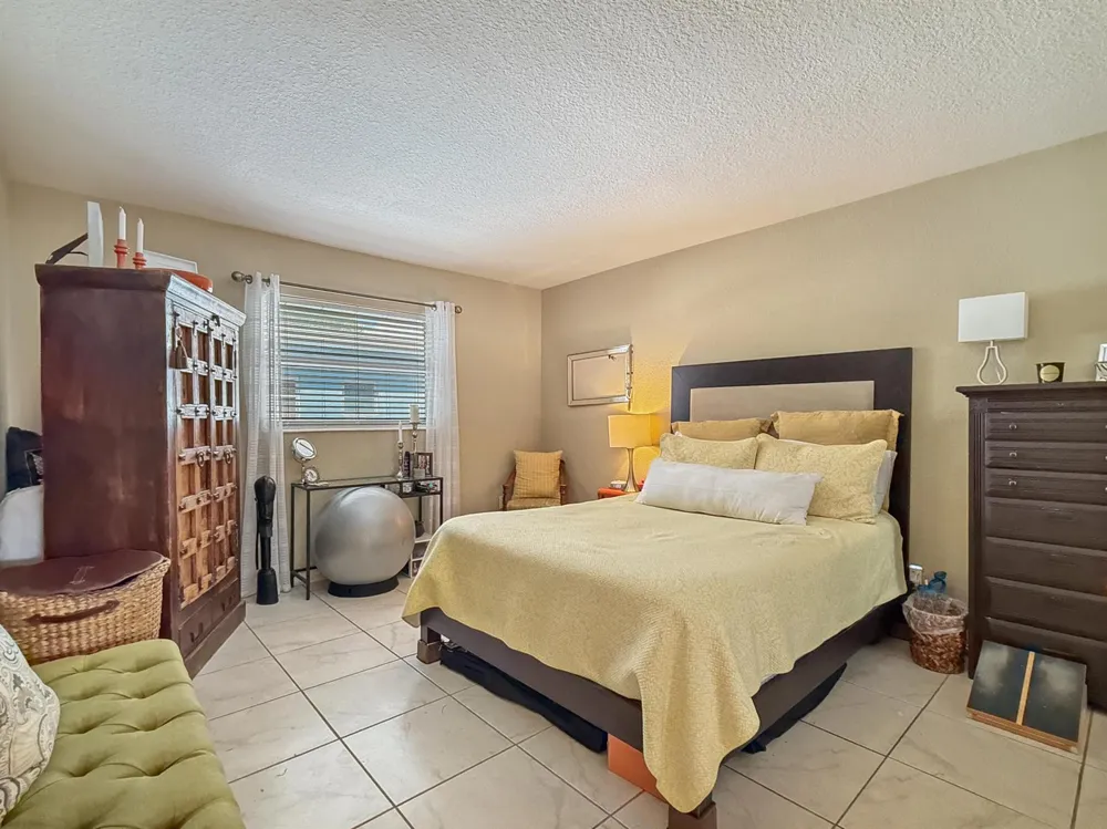 2607 NE 8th Avenue ##25 Wilton Manors, FL 33334